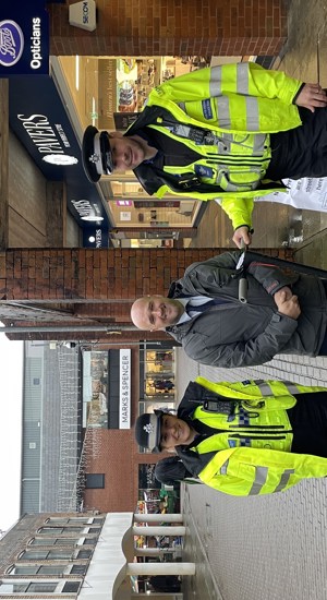 CHTh Dafydd Llywelyn yn cynnal Diwrnod Ymgysylltu Cymunedol yn Sir Gaerfyrddin  